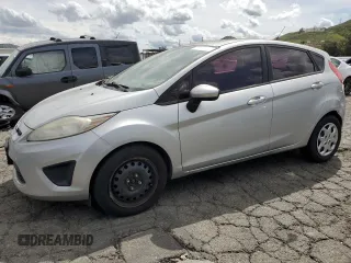 2011 Ford Fiesta SE with VIN 3FADP4EJ9BM204937, listed as a Copart auction lot 49547825 with 130,828 mi miles and Salvage Title. Bid and sale history available at carsss.com. Image 1.