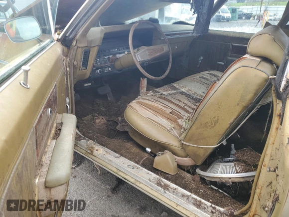 1969 Chevrolet Impala z VIN 164479J176501, wystawiony jako Copart lot #48632015 z przebiegiem Nie podano mil oraz Czysty tytuł • Clean title. Historia ofert i sprzedaży dostępna na DreamBid. Obrazek 8.