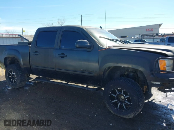 2008 GMC Sierra 1500 SLE1 z VIN 2GTEK13M081172341, wystawiony jako IAAI lot #41595695 z przebiegiem Nie podano mil oraz . Historia ofert i sprzedaży dostępna na DreamBid. Obrazek 13.