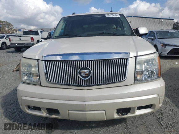 2004 Cadillac Escalade z VIN 1GYEC63T04R277457, wystawiony jako Copart lot #78555564 z przebiegiem 170 153 mil mil oraz Szkoda całkowita • Salvage title. Historia ofert i sprzedaży dostępna na DreamBid. Obrazek 5.