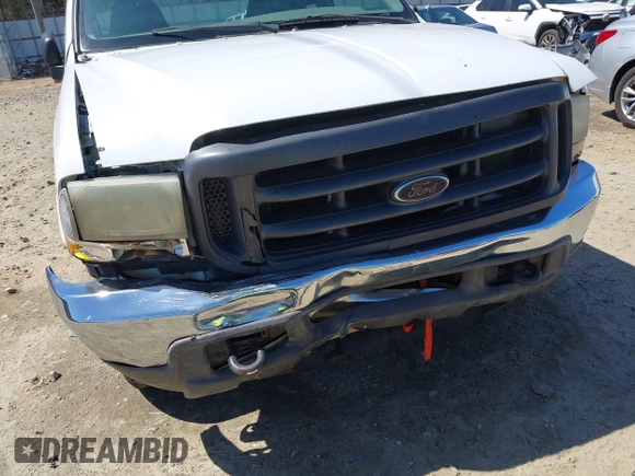 2004 Ford Super Duty F-250 XL with VIN 1FTNX20L84EA84813, listed as a IAAI auction lot 41860712 with 423,146 mi miles. Bid and sale history available at carsss.com. Image 6.