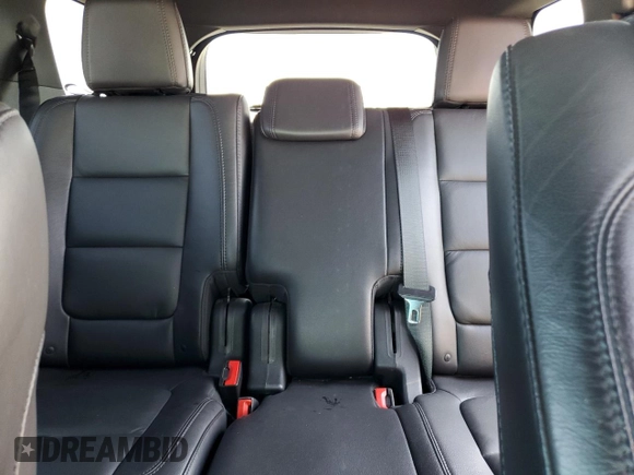 2014 Ford Explorer XLT z VIN 1FM5K8D80EGB50800, wystawiony jako Copart lot #54886585 z przebiegiem 121 085 mil mil oraz Szkody całkowita. Historia ofert i sprzedaży dostępna na DreamBid. Obrazek 10.