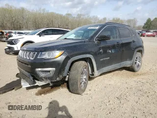 2019 Jeep Compass Latitude w/Sun/Wheel Pkg with VIN 3C4NJCBB5KT652654, listed as a Copart auction lot 49722665 with 97,163 mi miles and Salvage Title. Bid and sale history available at carsss.com. Image 1.