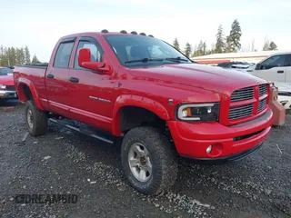 2004 Dodge Ram 3500 ST with VIN 3D7LU38C34G276102, listed as a IAAI auction lot 41056672 with 216,277 mi miles. Bid and sale history available at carsss.com. Image 1.