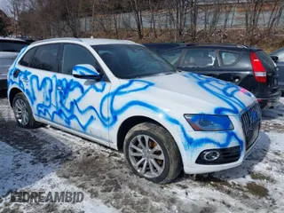 2015 Audi Q5 Premium with VIN WA1CFAFPXFA112288, listed as a IAAI auction lot 41610530 with 85,400 mi miles. Bid and sale history available at carsss.com. Image 1.