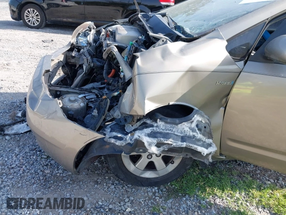 2008 Toyota Prius with VIN JTDKB20U887698068, listed as a IAAI auction lot 42215998 with 117,851 mi miles and . Bid and sale history available at DreamBid. Image 15.