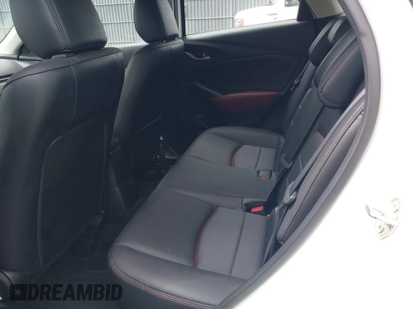 2018 Mazda CX-3 Touring with VIN JM1DKFC71J0315074, listed as a IAAI auction lot 42029790 with 100,268 mi miles. Bid and sale history available at carsss.com. Image 8.