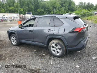 2019 Toyota RAV4 XLE with VIN 2T3P1RFVXKC026527, listed as a Copart auction lot 63665935 with 61,056 mi miles and Salvage title. Bid and sale history available at DreamBid. Image 2.