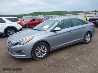 2017 Hyundai Sonata SE with VIN 5NPE24AFXHH564974, listed as a IAAI auction lot 39409674 with 1 mi miles. Bid and sale history available at carsss.com. Image 2.
