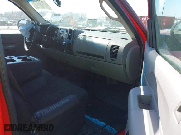 2008 Chevrolet Silverado 1500 Work Truck with VIN 1GCEC14XX8Z188186, listed as a IAAI auction lot 41775864 with 76,712 mi miles. Bid and sale history available at carsss.com. Image 5.