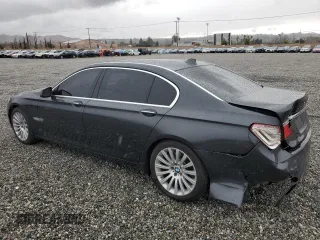 2009 BMW 7 Series 750Li z VIN WBAKB83579CY57269, wystawiony jako Copart lot #42173805 z przebiegiem 140 815 mil mil oraz Szkoda całkowita • Salvage title. Historia ofert i sprzedaży dostępna na DreamBid. Obrazek 2.