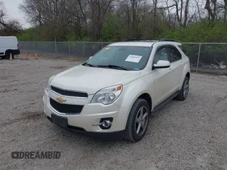 2015 Chevrolet Equinox LT with VIN 1GNALCEK5FZ102283, listed as a IAAI auction lot 42000902 with 300,059 mi miles. Bid and sale history available at carsss.com. Image 2.