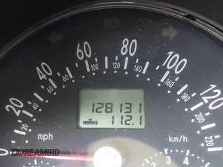 2000 Volkswagen Beetle GLS z VIN 3VWCA21C4YM414855, wystawiony jako IAAI lot #42198615 z przebiegiem 128 131 mil mil oraz . Historia ofert i sprzedaży dostępna na DreamBid. Obrazek 16.