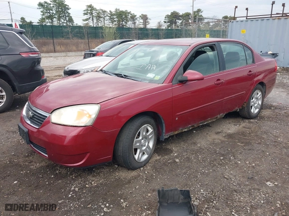 2007 Chevrolet Malibu LT w/2LT with VIN 1G1ZT58NX7F252897, listed as a IAAI auction lot 41995879 with 172,371 mi miles. Bid and sale history available at carsss.com. Image 2.