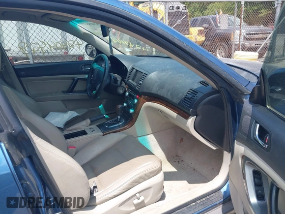 2008 Subaru Outback Limited с VIN 4S4BP62CX87356467, выставлен на аукционе IAAI как лот 42404429 с пробегом 208 560 миль миль и . История ставок и продаж доступна на DreamBid. Изображение 5.