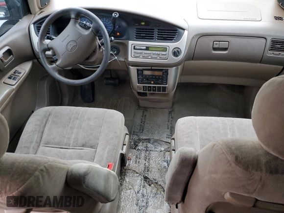 2001 Toyota Sienna LE with VIN 4T3ZF13C01U333507, listed as a Copart auction lot 86604984 with 192,377 mi miles and Salvage Title. Bid and sale history available at DreamBid. Image 8.