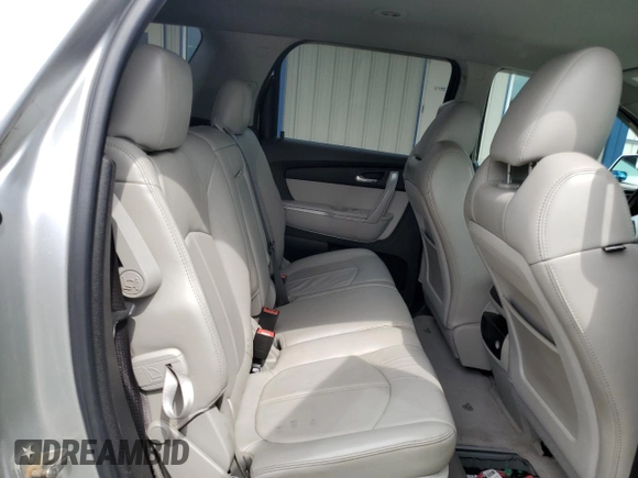 2010 GMC Acadia SLT1 z VIN 1GKLVMED5AJ184403, wystawiony jako Copart lot #57793625 z przebiegiem 174 730 mil mil oraz Czysty tytuł • Clean title. Historia ofert i sprzedaży dostępna na DreamBid. Obrazek 10.