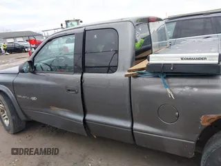 2002 Dodge Dakota with VIN 1B7GL12X22S644306, listed as a IAAI auction lot 41826999 with 198,069 mi miles and . Bid and sale history available at carsss.com. Image 14.