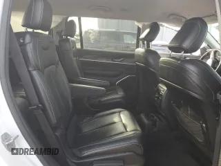 2022 Jeep Grand Cherokee Limited с VIN 1C4RJJBG5N8582111, выставлен на аукционе Copart как лот 47116775 с пробегом 27 086 миль миль и На запчасти • Non repairable. История ставок и продаж доступна на DreamBid. Изображение 11.