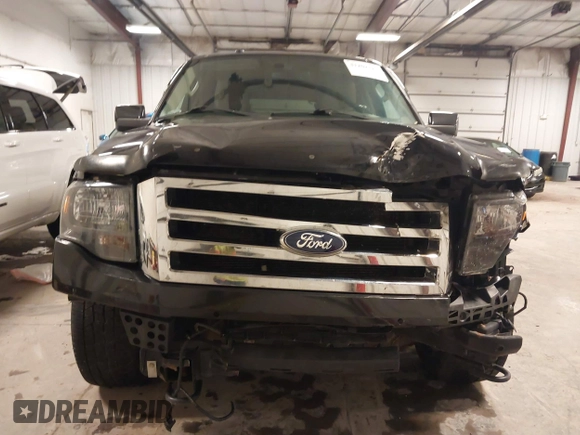 2013 Ford Expedition Max Limited z VIN 1FMJK2A54DEF56319, wystawiony jako IAAI lot #41202424 z przebiegiem 200 200 mil mil oraz . Historia ofert i sprzedaży dostępna na DreamBid. Obrazek 13.
