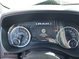 2022 Ram 1500 Big Horn z VIN 1C6RREBT1NN436343, wystawiony jako IAAI lot #41367073 z przebiegiem 13 784 mil mil oraz . Historia ofert i sprzedaży dostępna na DreamBid. Obrazek 16.
