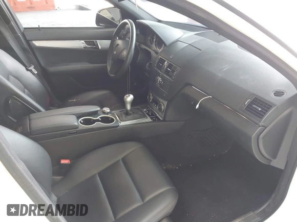 2008 Mercedes-Benz C 300 Sport with VIN WDDGF54X98R025557, listed as a IAAI auction lot 42399405 with 110,805 mi miles and . Bid and sale history available at DreamBid. Image 5.
