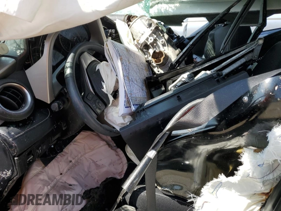 2018 Toyota RAV4 XLE z VIN 2T3RFREV5JW767239, wystawiony jako Copart lot #53781833 z przebiegiem Nie podano mil oraz Szkoda całkowita • Salvage title. Historia ofert i sprzedaży dostępna na DreamBid. Obrazek 7.