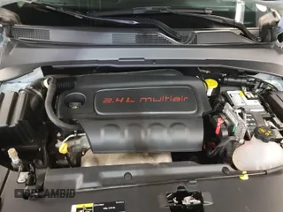 2022 Jeep Compass Latitude with VIN 3C4NJDBB1NT205930, listed as a IAAI auction lot 42801149 with 11,098 mi miles and . Bid and sale history available at DreamBid. Image 26.