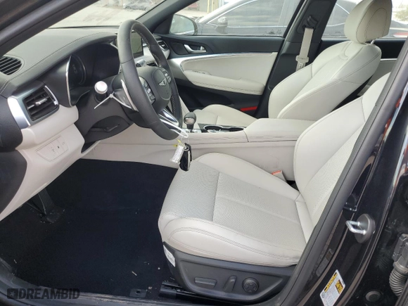 2025 Genesis G70 2.5T with VIN KMTG34SC3SU151092, listed as a Copart auction lot 44319625 with 2,698 mi miles and Clean Title. Bid and sale history available at carsss.com. Image 7.