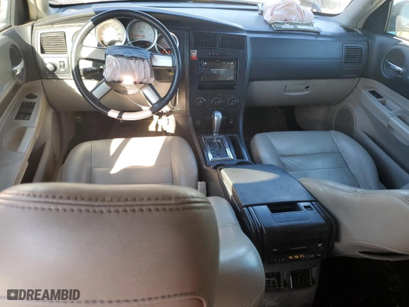 2007 Dodge Magnum with VIN 2D4FV47V77H615125, listed as a Copart auction lot 89007445 with 135,641 mi miles and Salvage Title. Bid and sale history available at carsss.com. Image 8.