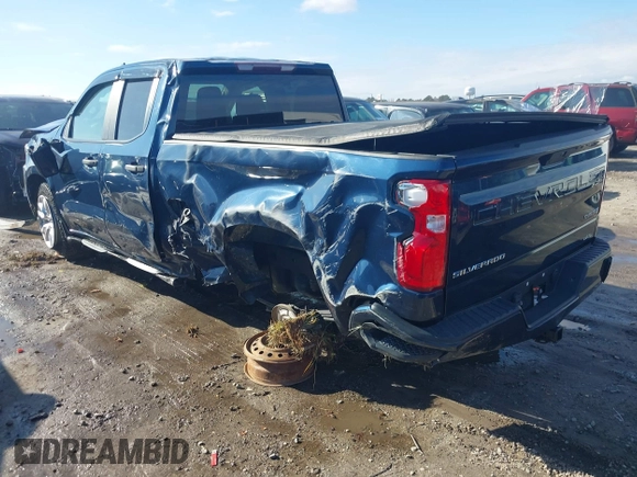 2020 Chevrolet Silverado 1500 Custom with VIN 1GCRWBEH9LZ338061, listed as a IAAI auction lot 41150721 with 67,026 mi miles. Bid and sale history available at carsss.com. Image 3.
