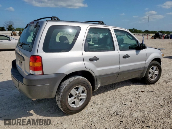 2007 Ford Escape XLS with VIN 1FMYU02Z87KB60530, listed as a Copart auction lot 61273345 with 57,574 mi miles and Salvage title. Bid and sale history available at DreamBid. Image 3.