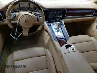 2016 Porsche Panamera 4 z VIN WP0AA2A78GL003052, wystawiony jako Copart lot #46815913 z przebiegiem 55 454 mil mil oraz . Historia ofert i sprzedaży dostępna na DreamBid. Obrazek 8.