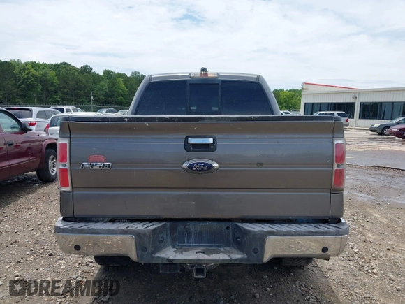 2014 Ford F-150 XL with VIN 1FTFW1ET3EFA92386, listed as a IAAI auction lot 42454065 with 283,399 mi miles and . Bid and sale history available at DreamBid. Image 16.