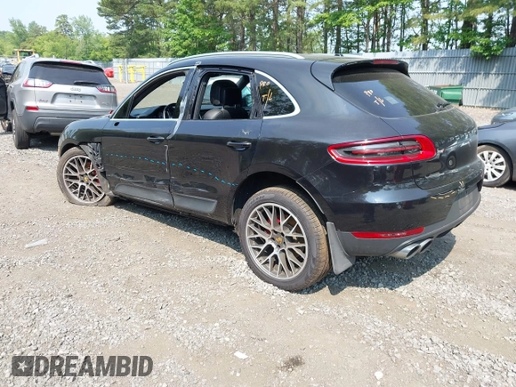 2015 Porsche Macan S with VIN WP1AB2A5XFLB63720, listed as a IAAI auction lot 42423527 with 118,636 mi miles and . Bid and sale history available at DreamBid. Image 3.