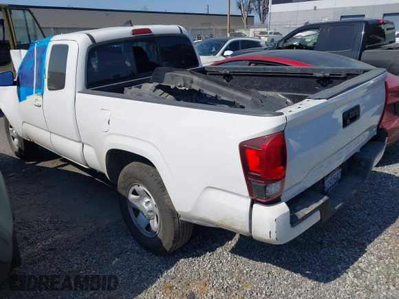 2019 Toyota Tacoma SR with VIN 5TFRX5GN9KX140351, listed as a IAAI auction lot 42593591 with 202,707 mi miles and . Bid and sale history available at DreamBid. Image 3.