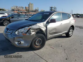 2011 Nissan Rogue S z VIN JN8AS5MT7BW168299, wystawiony jako Copart lot #55835225 z przebiegiem 93 987 mil mil oraz Szkoda całkowita • Salvage title. Historia ofert i sprzedaży dostępna na DreamBid. Obrazek 1.
