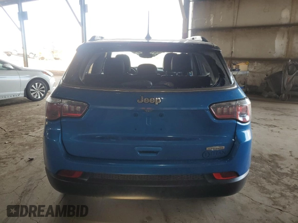 2020 Jeep Compass Latitude with VIN 3C4NJCBB2LT129318, listed as a Copart auction lot 51974825 with 68,330 mi miles and Salvage title. Bid and sale history available at DreamBid. Image 6.