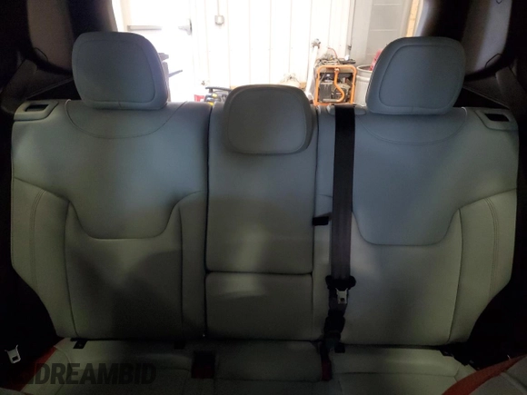 2015 Jeep Renegade Limited with VIN ZACCJBDT8FPB77845, listed as a Copart auction lot 57992125 with 86,705 mi miles and Non repairable. Bid and sale history available at DreamBid. Image 10.