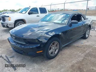 2010 Ford Mustang V6 with VIN 1ZVBP8EN7A5127918, listed as a IAAI auction lot 42228710 with 174,771 mi miles and . Bid and sale history available at DreamBid. Image 2.