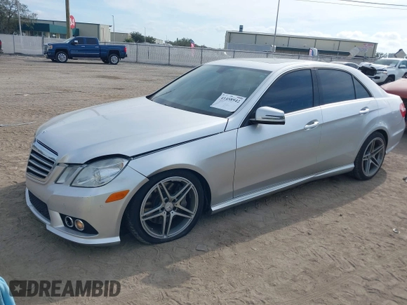 2010 Mercedes-Benz E 550 Luxury with VIN WDDHF7CB0AA100964, listed as a IAAI auction lot 41458942 with 119,927 mi miles and . Bid and sale history available at DreamBid. Image 18.