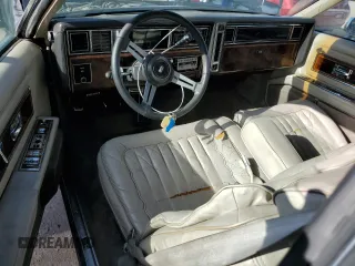 1984 Oldsmobile Toronado with VIN 1G3AZ57Y2EE316321, listed as a Copart auction lot 53278175 with 750,968 mi miles and Salvage Title. Bid and sale history available at DreamBid. Image 8.
