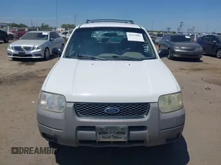 2001 Ford Escape XLS with VIN 1FMYU021X1KA59670, listed as a IAAI auction lot 42551801 with 189,058 mi miles and . Bid and sale history available at DreamBid. Image 6.