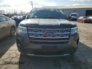 2018 Ford Explorer XLT with VIN 1FM5K8D89JGB05218, listed as a Copart auction lot 49949485 with 86,223 mi miles and Clean Title. Bid and sale history available at carsss.com. Image 5.