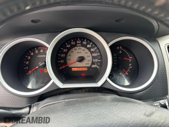 2005 Toyota Tacoma with VIN 5TEMU52N65Z129119, listed as a Copart auction lot 61149515 with 203,508 mi miles and Clean title. Bid and sale history available at DreamBid. Image 6.