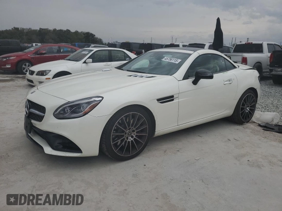 2018 Mercedes-Benz SLC 300 z VIN WDDPK3JA9JF151537, wystawiony jako Copart lot #45756115 z przebiegiem 43 123 mil mil oraz Szkoda całkowita • Salvage title. Historia ofert i sprzedaży dostępna na DreamBid. Obrazek 1.