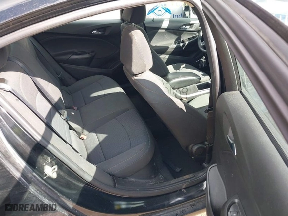 2018 Chevrolet Cruze LS with VIN 1G1BC5SM5J7184351, listed as a IAAI auction lot 41672109 with 117,143 mi miles. Bid and sale history available at carsss.com. Image 8.