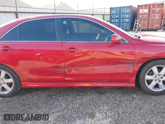 2008 Toyota Camry LE with VIN 4T1BK46K98U070065, listed as a IAAI auction lot 41627516 with 203,276 mi miles. Bid and sale history available at carsss.com. Image 6.