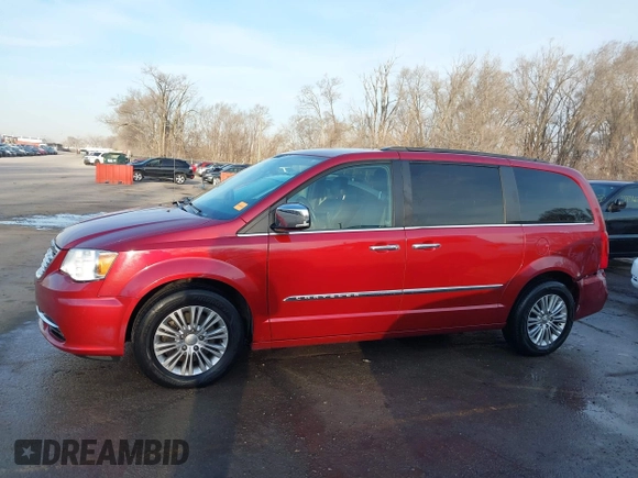 2015 Chrysler Town & Country Touring-L with VIN 2C4RC1CG7FR674321, listed as a IAAI auction lot 41750796 with 165,179 mi miles. Bid and sale history available at carsss.com. Image 14.