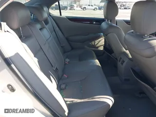 2004 Lexus ES 330 with VIN JTHBA30G240010487, listed as a IAAI auction lot 41627116 with 148,748 mi miles. Bid and sale history available at carsss.com. Image 8.
